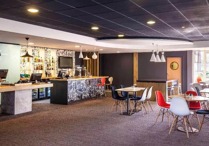 Отель Ibis London Barking