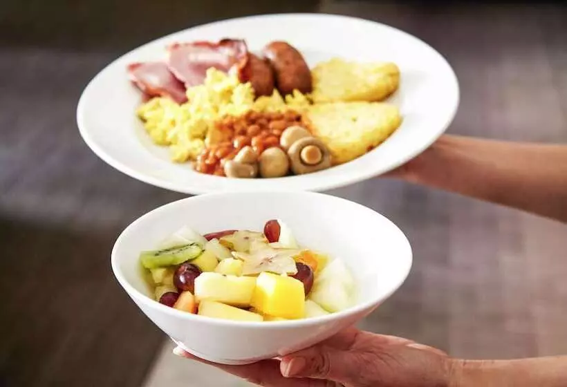 Отель Ibis London Barking