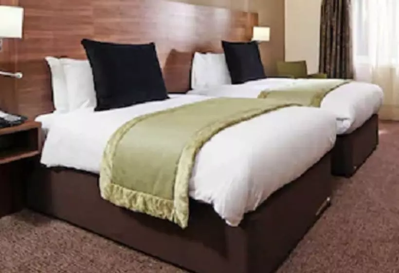 Отель Letchworth Hall