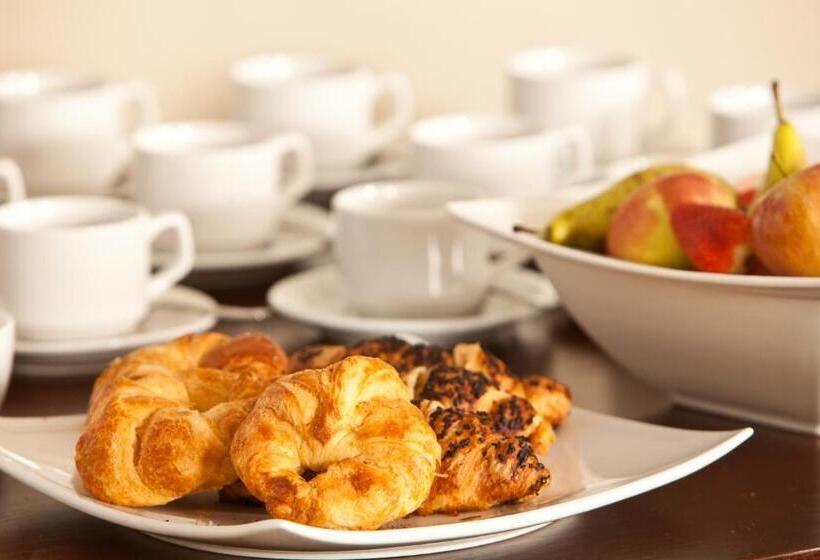 فندق Letchworth Hall