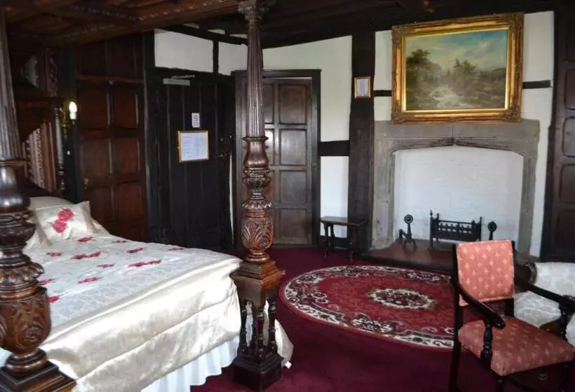 Отель Mermaid Inn