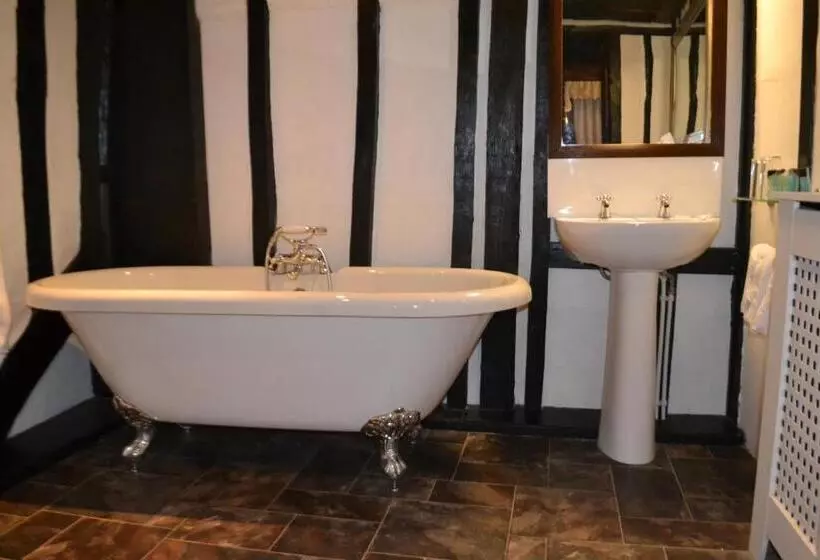 Отель Mermaid Inn