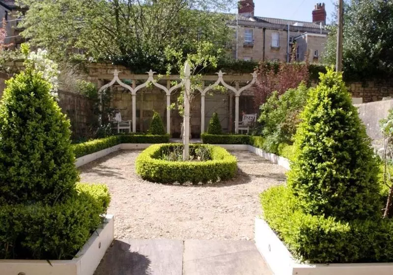 Отель The Kennard Boutique Guesthouse