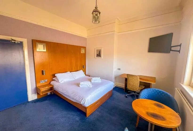 ホテル The New England