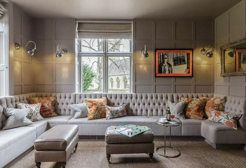 ホテル The Slaughters Manor House