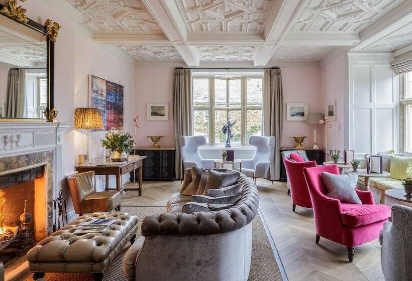 Отель The Slaughters Manor House