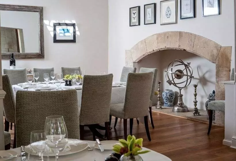 ホテル The Slaughters Manor House