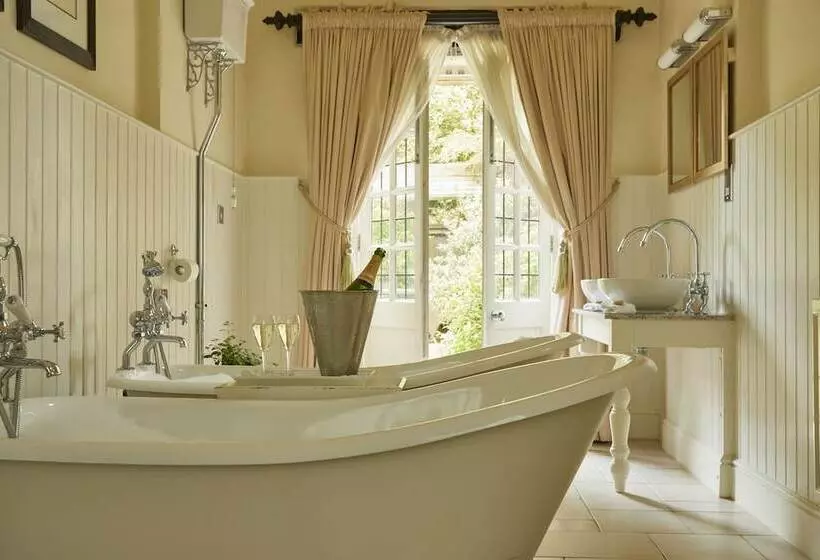 ホテル The Slaughters Manor House