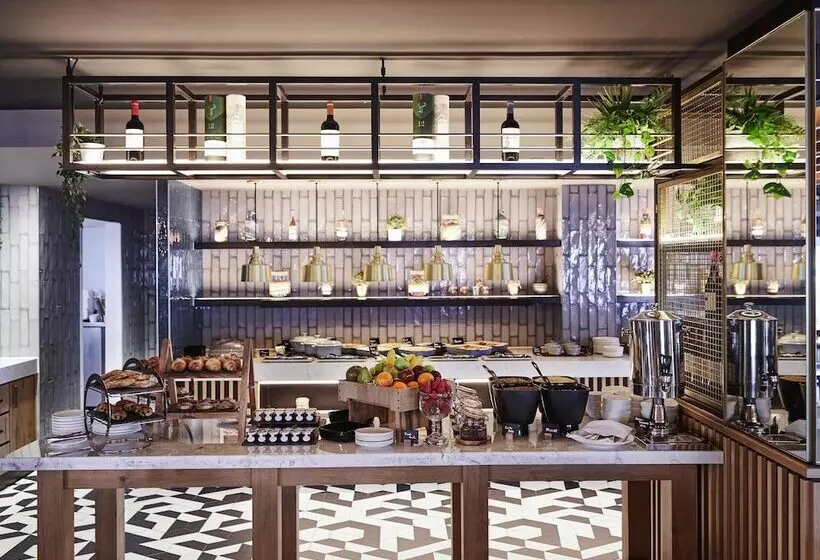 Novotel Birmingham Airport Terminal Building Nec