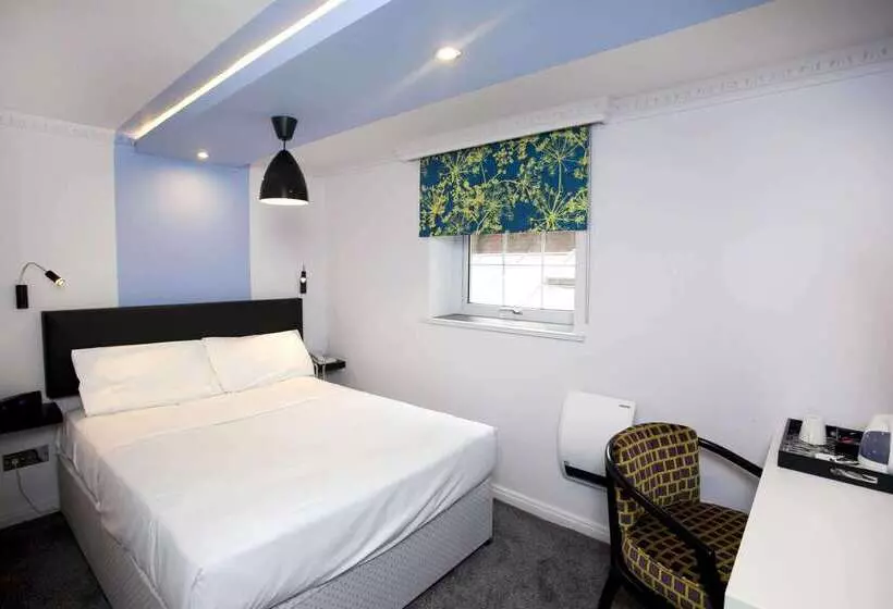 St James Hotel; Bw Premier Collection