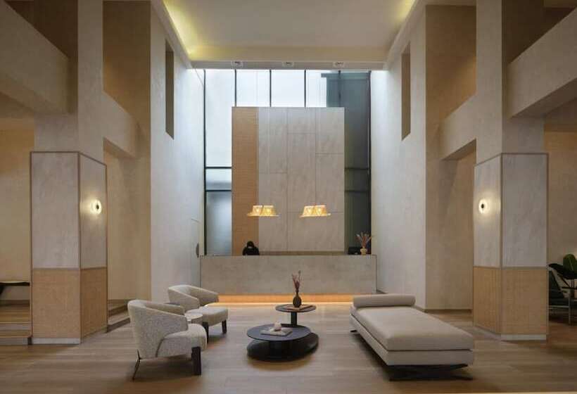 ホテル The Brunei