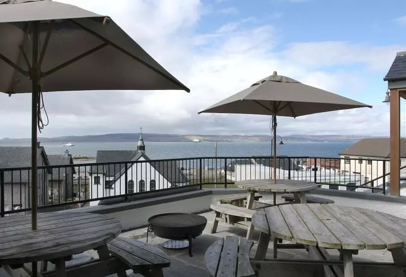 בית מלון כפרי West Highland