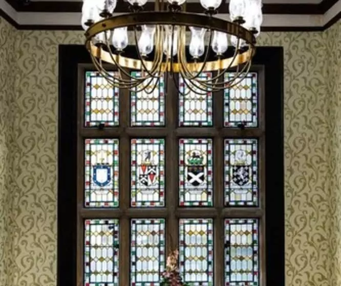 בית מלון כפרי Woodland Manor