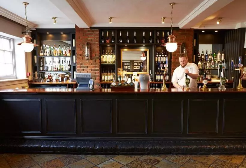 Red Lion Hotel By Greene King Inns