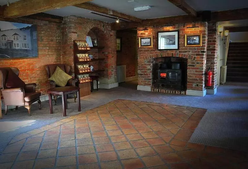 Red Lion Hotel By Greene King Inns