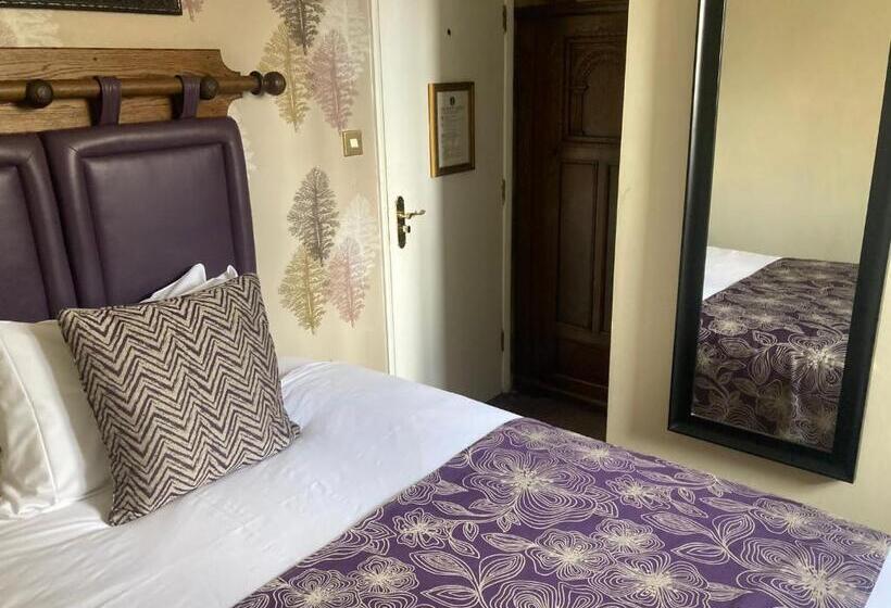 Saracens Head Hotel By Greene King Inns