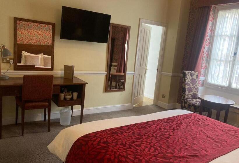 Saracens Head Hotel By Greene King Inns