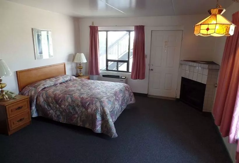 汽车旅馆  Crystal Inn