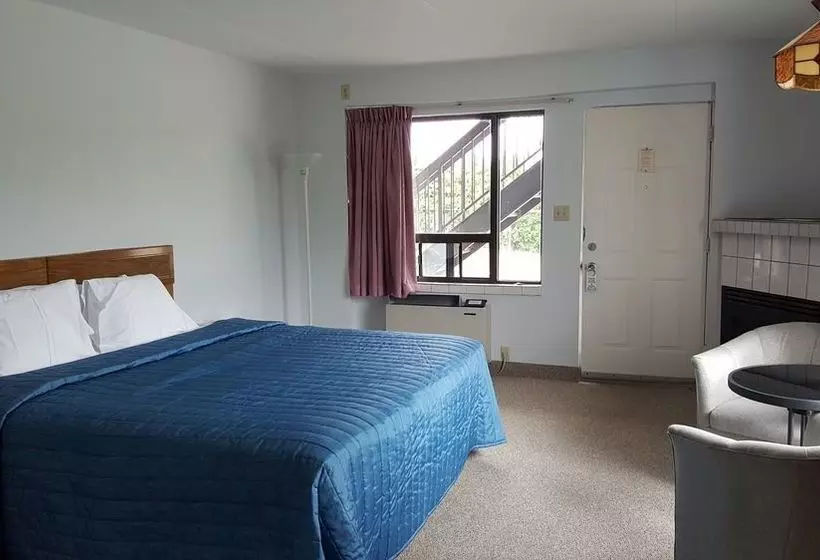 汽车旅馆  Crystal Inn