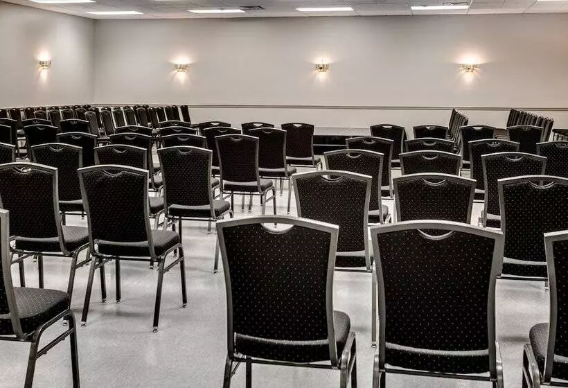 Heritage Inn Hotel & Convention Centre   Saskatoon