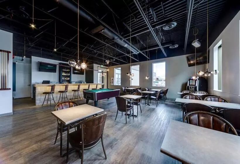 Heritage Inn Hotel & Convention Centre   Saskatoon