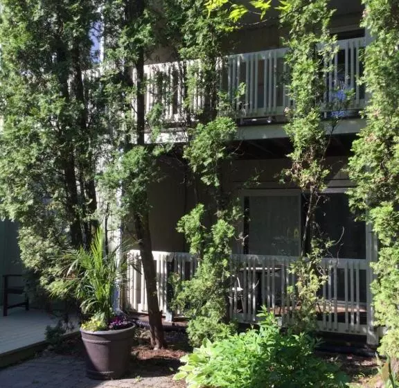 호텔 Auberge La Camarine