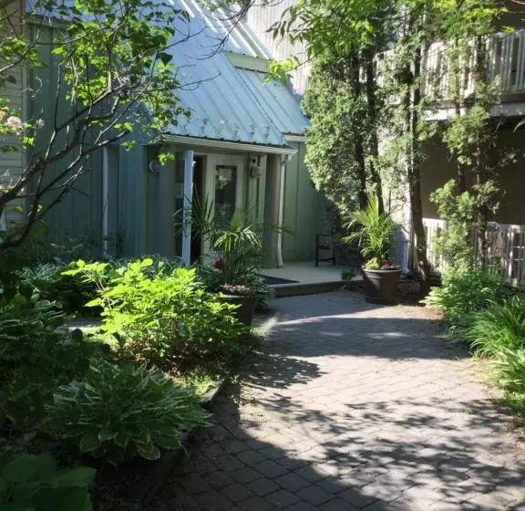 호텔 Auberge La Camarine