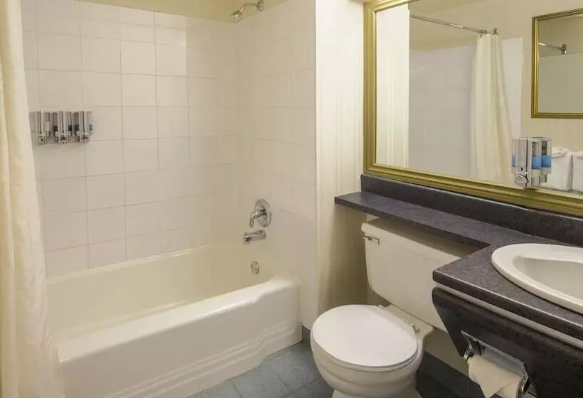 Отель Auberge Québec