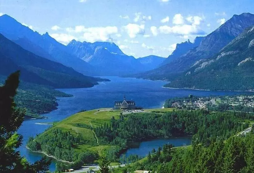 בית מלון כפרי Bayshore Inn & Spa