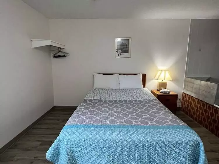 בית מלון כפרי Diplomat Inn