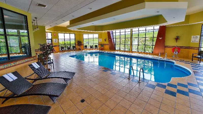 Отель Quality Inn