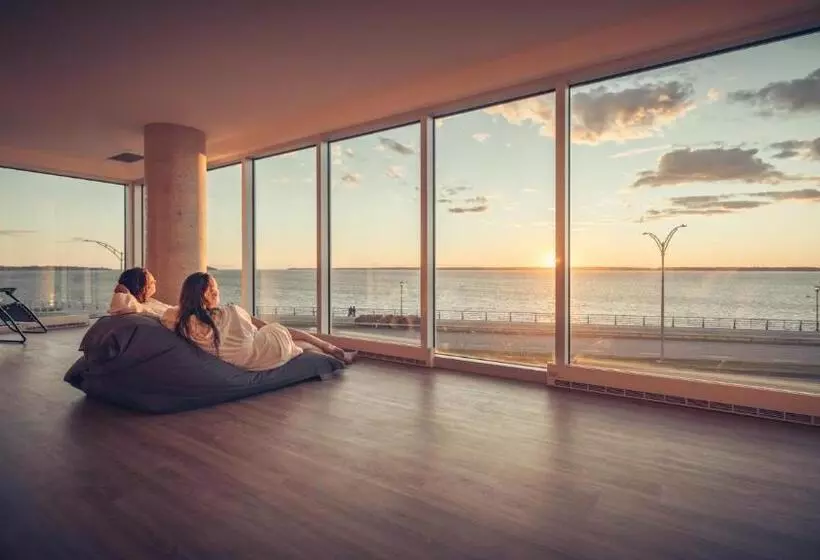 هتل Le Navigateur