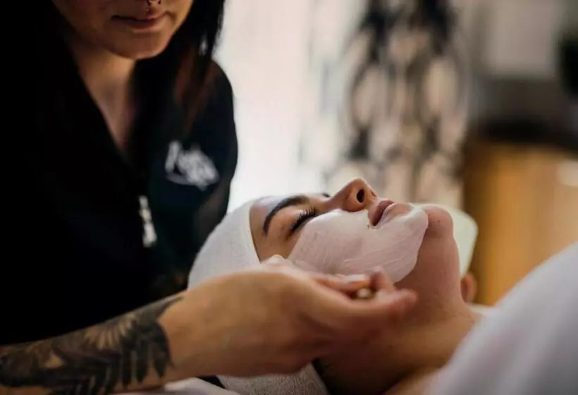 هتل Le Navigateur