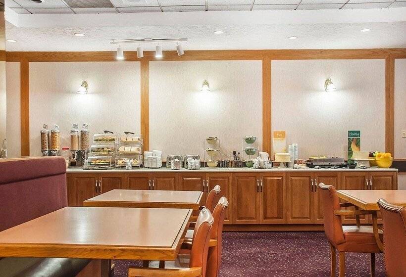 Quality Hotel Fallsview Cascade