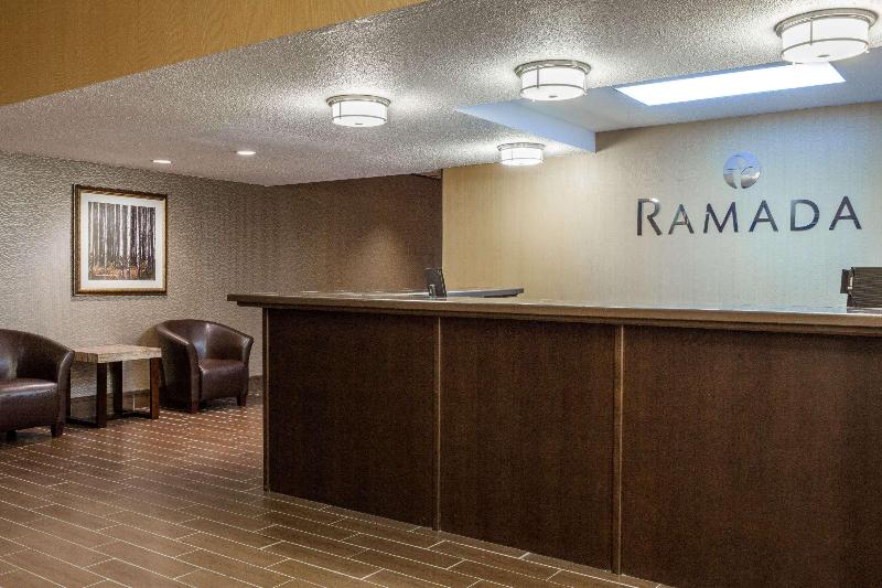 فندق Ramada By Wyndham Timmins