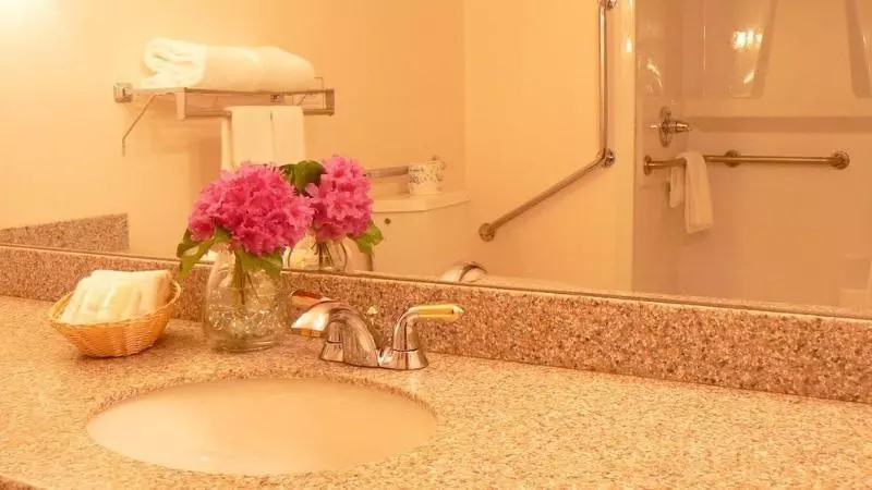 The Grand Hotel Nanaimo