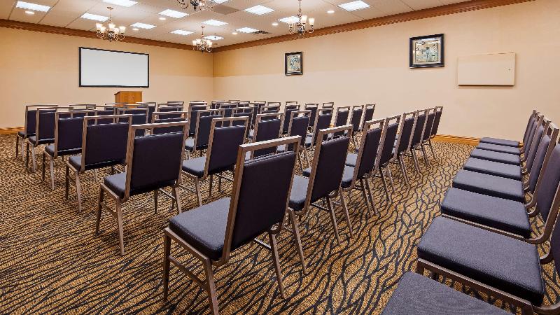 هتل Best Western Marquis Inn & Suites