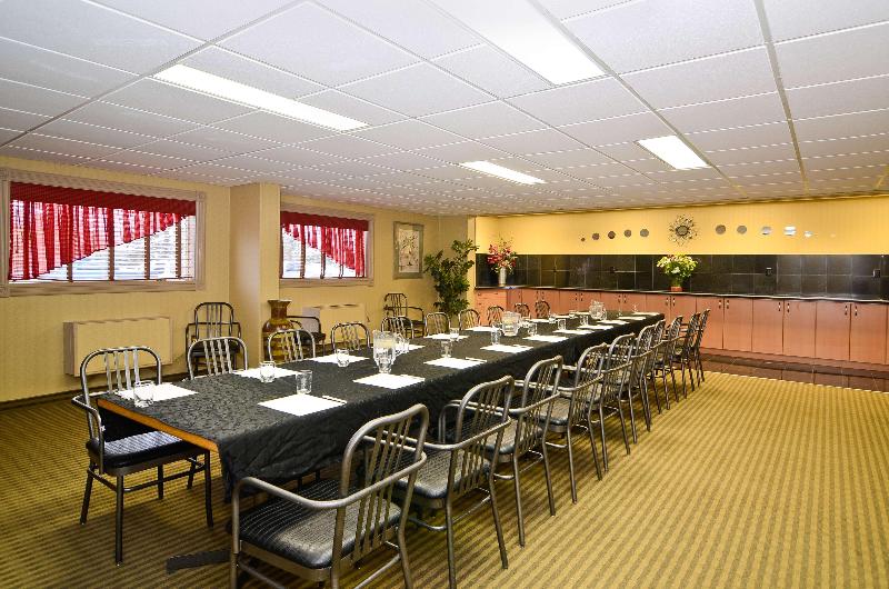 هتل Best Western Marquis Inn & Suites