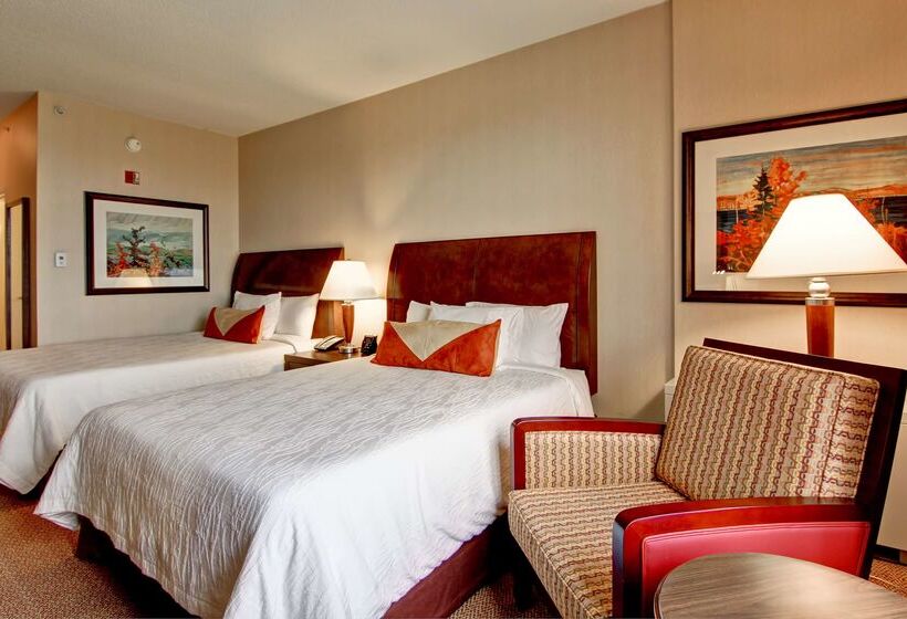 هتل Hilton Garden Inn Calgary Airport