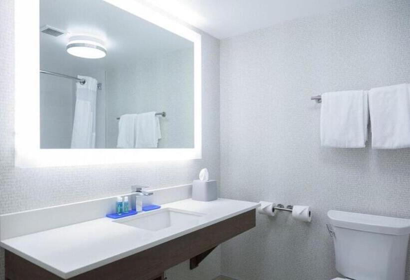 Holiday Inn Express Hotel & Suites Charlottetown, An Ihg