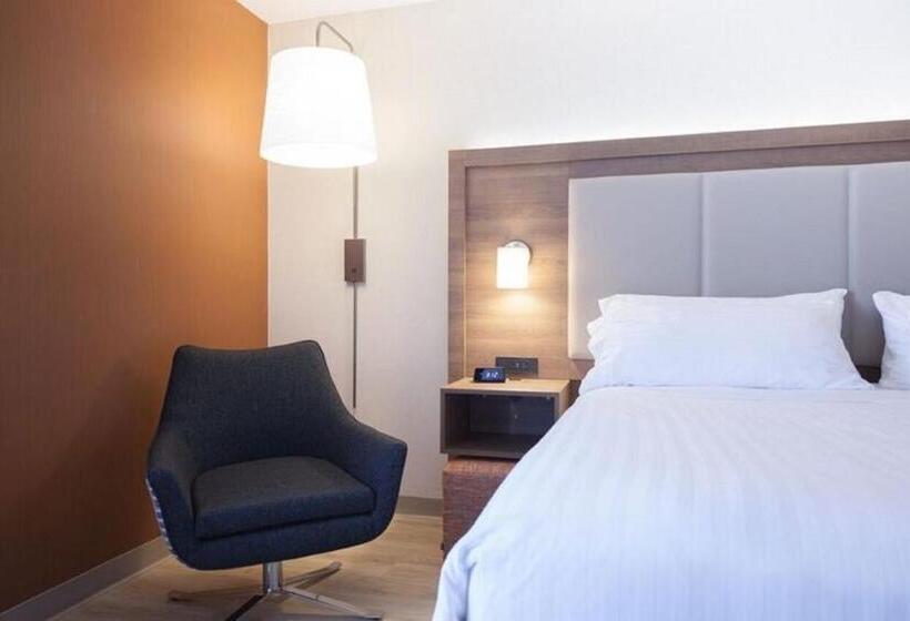 Holiday Inn Express Hotel & Suites Charlottetown, An Ihg