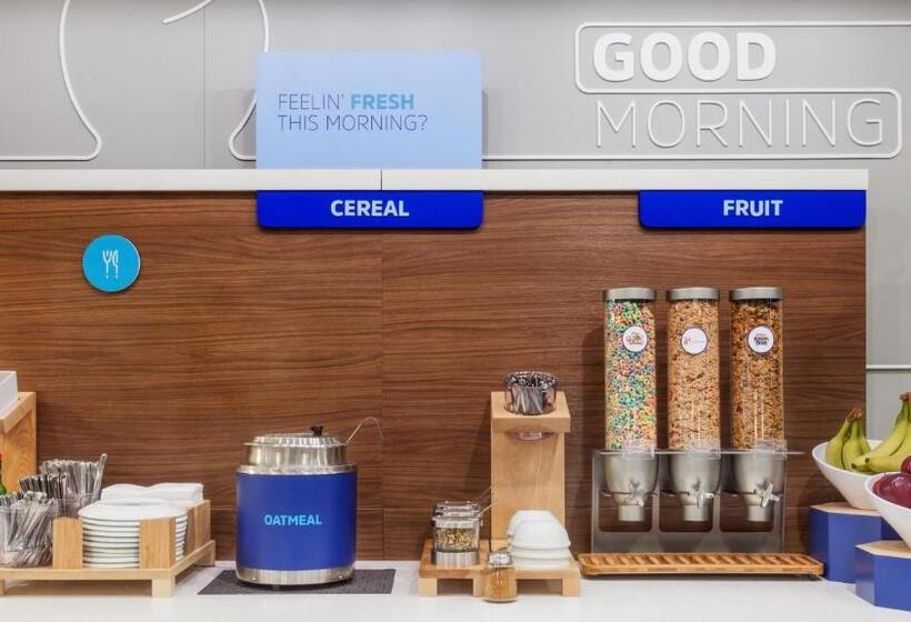 Holiday Inn Express Hotel & Suites Charlottetown, An Ihg