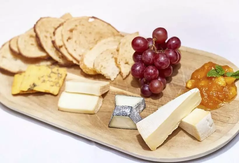 Le Soleil By Executive Hotels