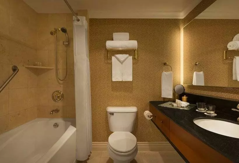 Le Soleil By Executive Hotels