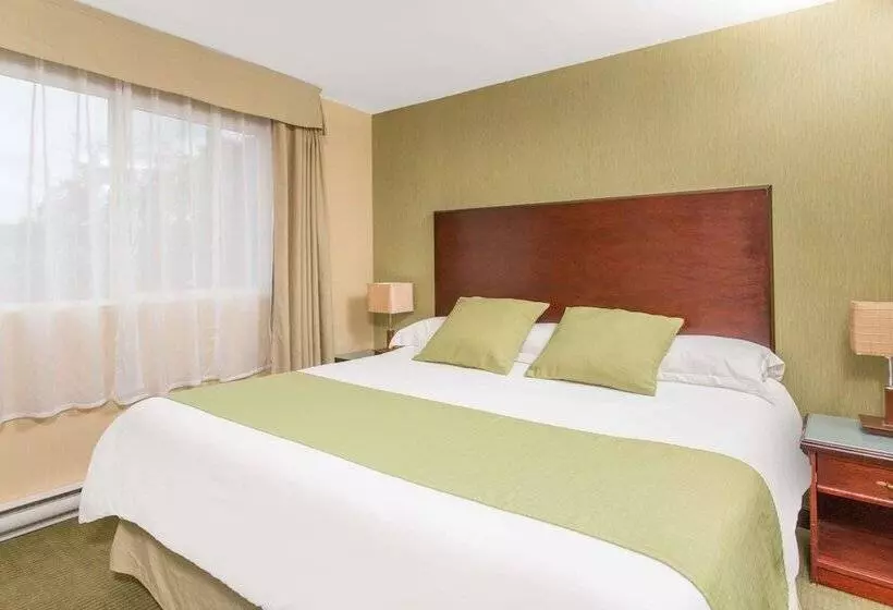 호텔 Ramada By Wyndham Williams Lake