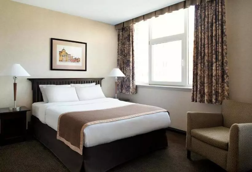 酒店 Ramada Limited Downtown Vancouver