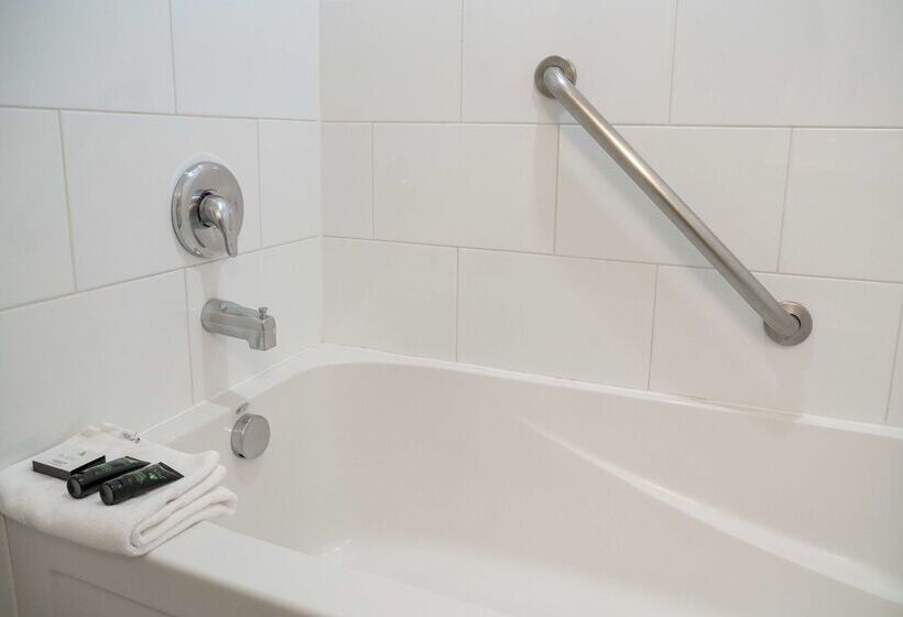 هتل Red Carpet Inn