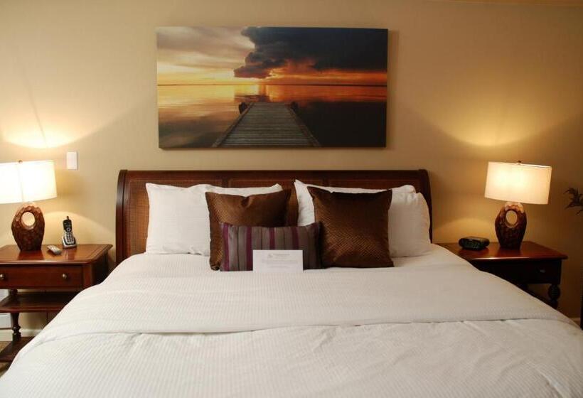 هتل Rosellen Suites At Stanley Park