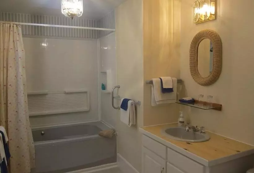 Szálloda Salmon River Country Inn