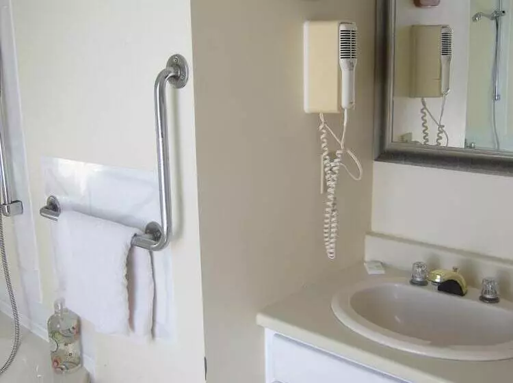 Szálloda Salmon River Country Inn